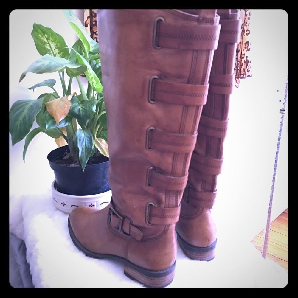 Arturo Chiang Authentic Soft Leather Boots‎